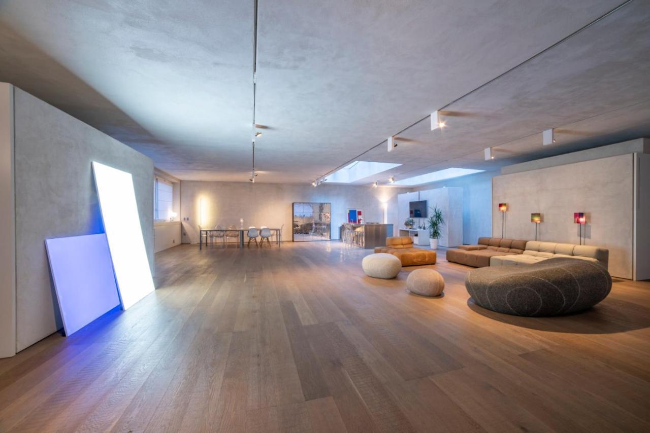 Stylish Loft Appartement Milaan Buitenkant foto